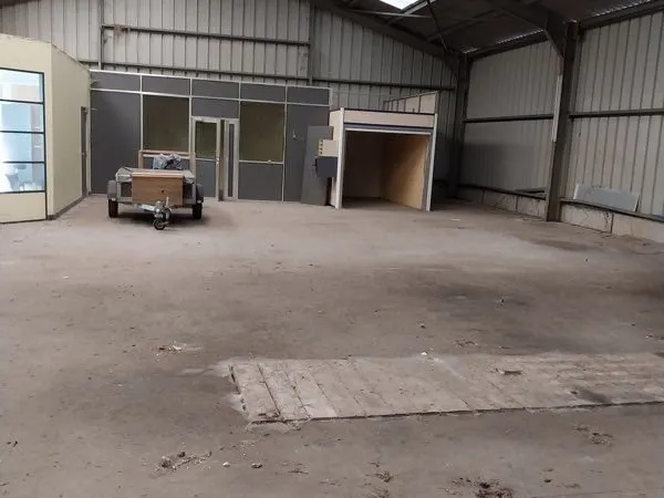 Local d’activité et entrepôt Vente Nieppe   250000€