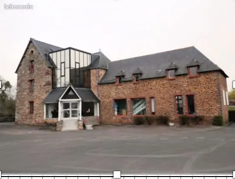 Plateaux de bureaux à vendre