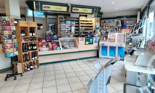 Fonds de commerce 70 m²