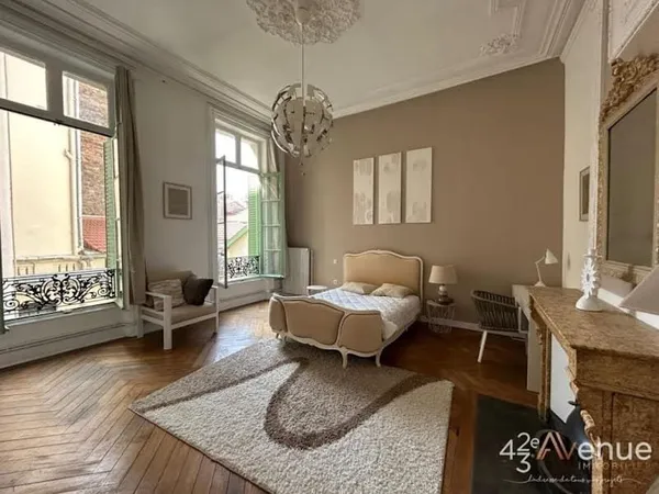 Appartement 5 pièces 134 m²