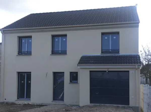 MAISON INDIVIDUELLE 125,83 m² à CERGY