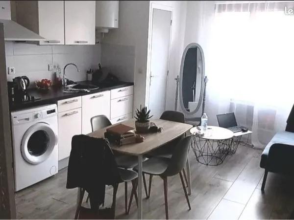 Appartement meublé t2 centre romans