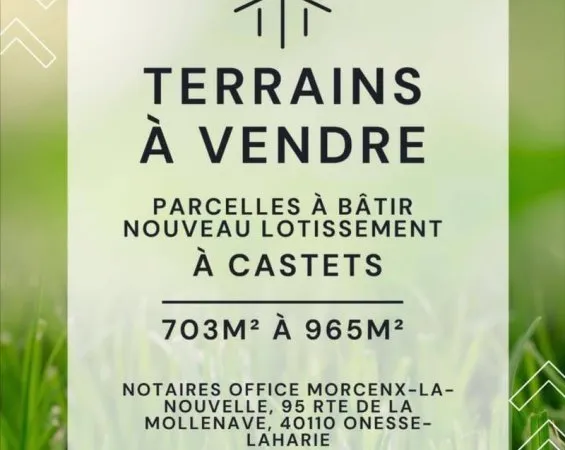 Terrain 703 m²