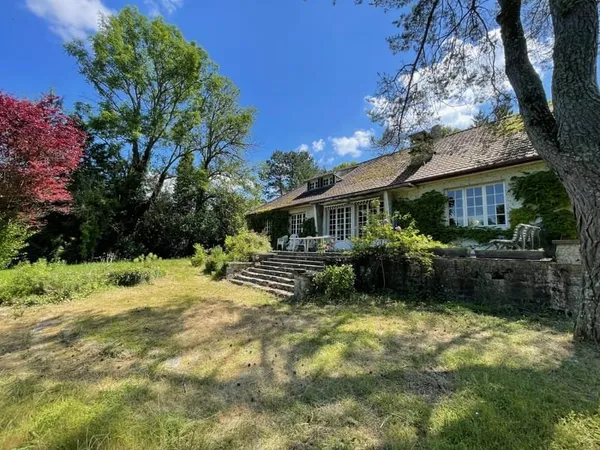 Maison 7 pièces 185 m²