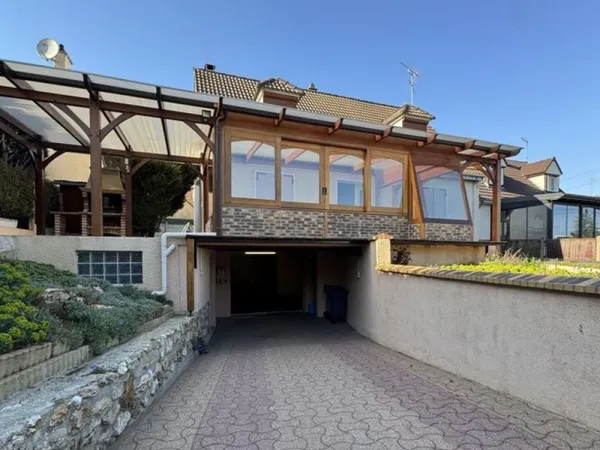 Maison familiale 122m² sur sous-sol | 5 chambres | Terrain