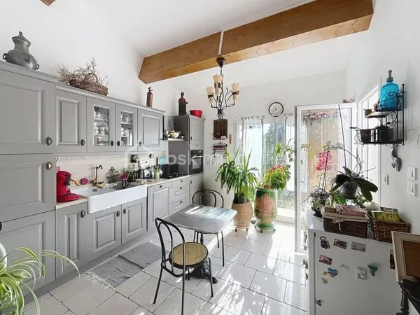 Maison lumineuse DPE A - 119 m² - Jardin piscinable !