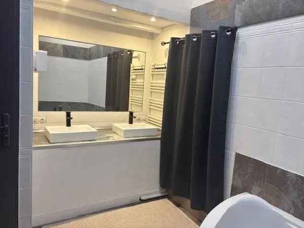 À vendre - Charmante maison familiale, 6 chambres, 162m2 habitable, idéale pour le télétravail, vie