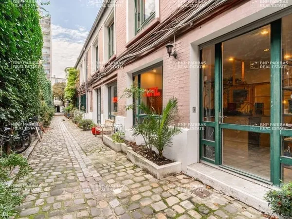 Bureaux 344 m²