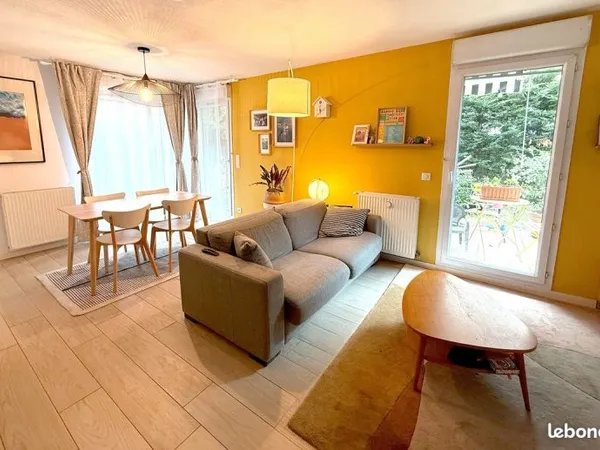 RARE* Gratte-ciel - appartement avec grand jardin + 4 ch