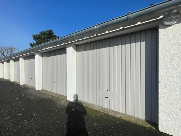 Parking 12 m²