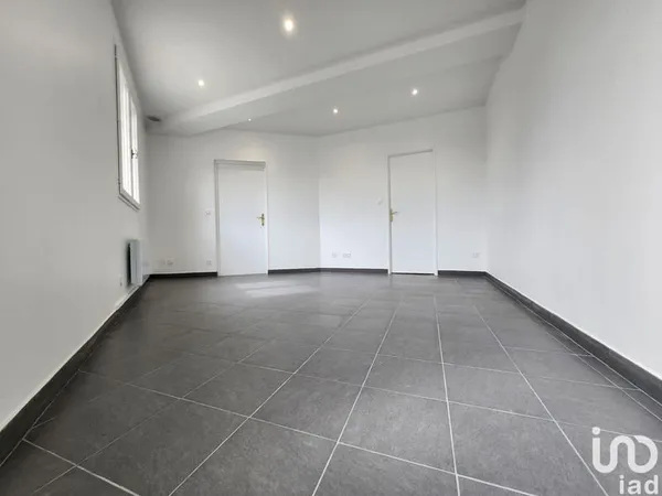 Bureaux 85 m²