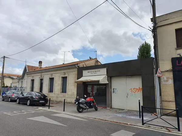 Local commercial à LOUER