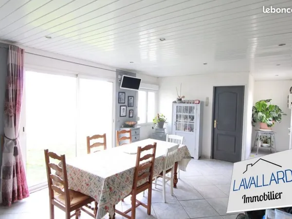 Maison 4 pièces 134 m²