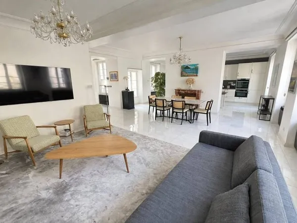 Appartement 4 pièces 106 m²