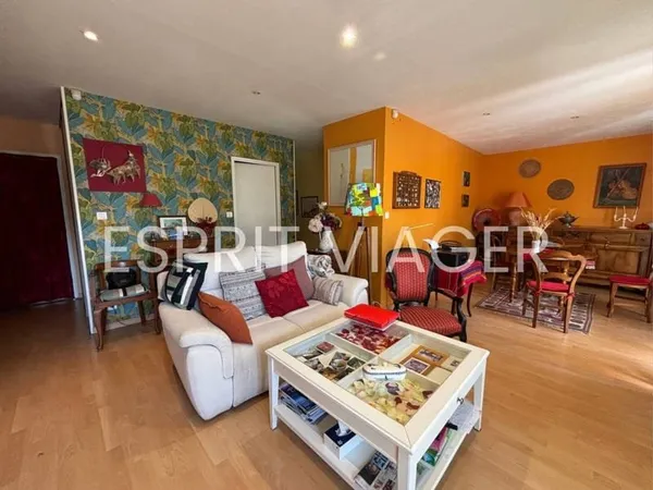 Appartement 5 pièces 94 m²
