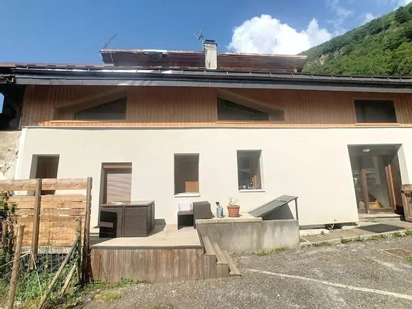 Maison 5 pièces 136 m²