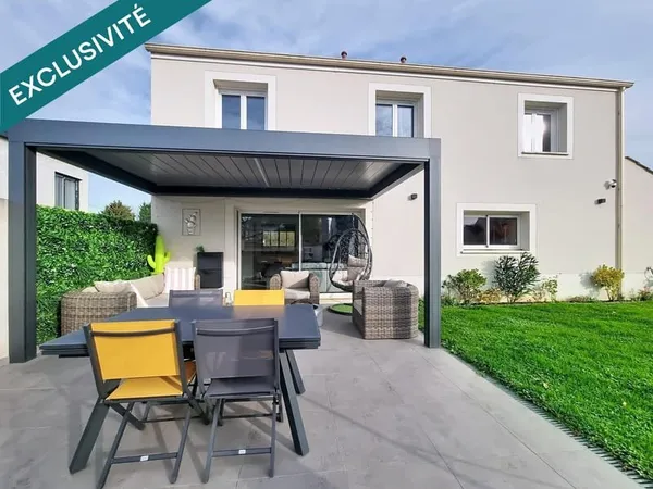 Maison familiale 158m² - 4 chambres - Prestations haut de gamme