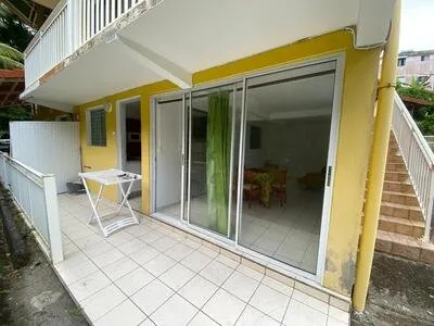 NON MEUBLÉ TOUTES CHARGES COMPRISE APPT F2 - BALATA - FORT DE FRANCE