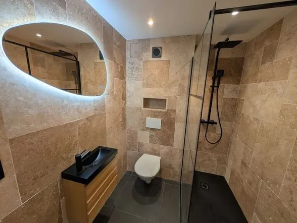 Studio 1 pièce 19 m²