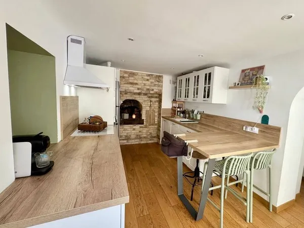 Maison 8 pièces 176 m²