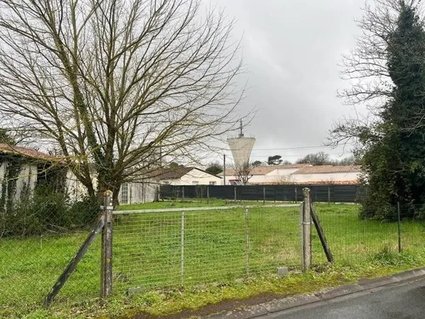 Terrain constructible 400 m²
