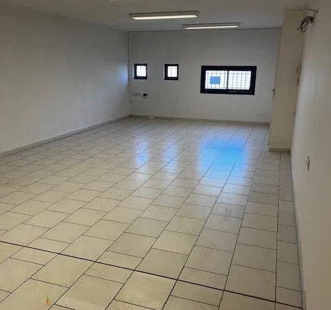Local commercial 43 m²
