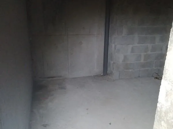 Local 24m2 toulon morillon