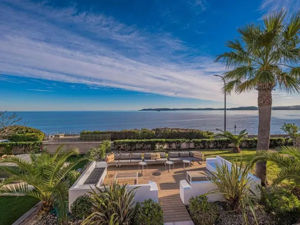 Villa 5 pièces 200 m²