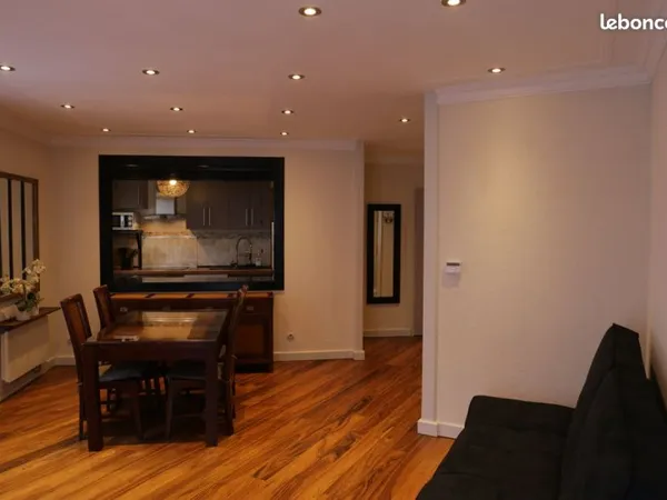 Location F2 proche RER A Cergy le Haut, 50M2 meublé