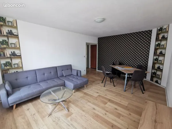T2 la tranchée terrasse et parking