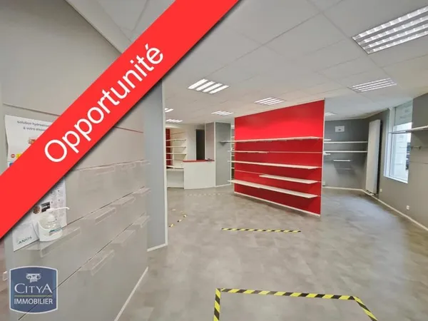 Local commercial 126 m²