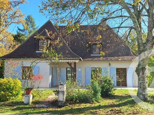 Maison 8 pièces 224 m²