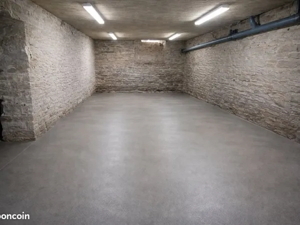 Location caves / espace de stockage / garde meuble