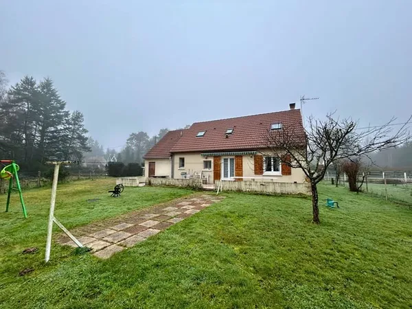 A VENDRE MAISON FAMILIALE DE 4 CHAMBRES