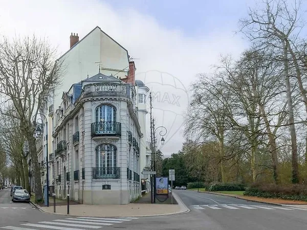 Hôtel particulier 6 chambre(s) à vendre