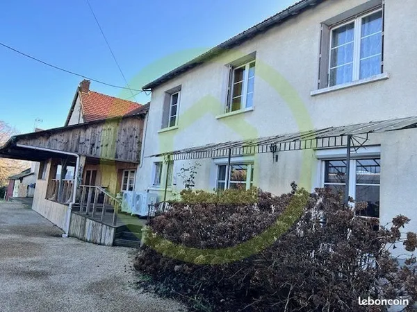 Maison 10 pièces 245 m²