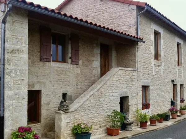 Maison individuelle en pierre