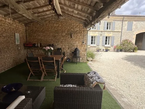 Ancien logis viticole