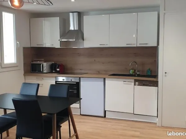 Loue appartement meuble