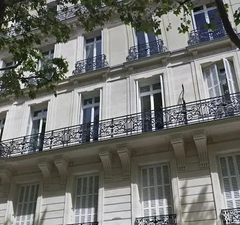 Appartement 4 pièces 200 m²
