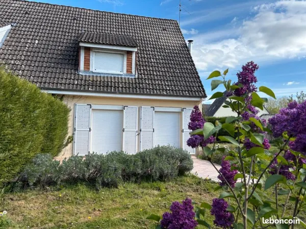 Bernay : Maison à louer 4p 82m2 avec jardin et garage
