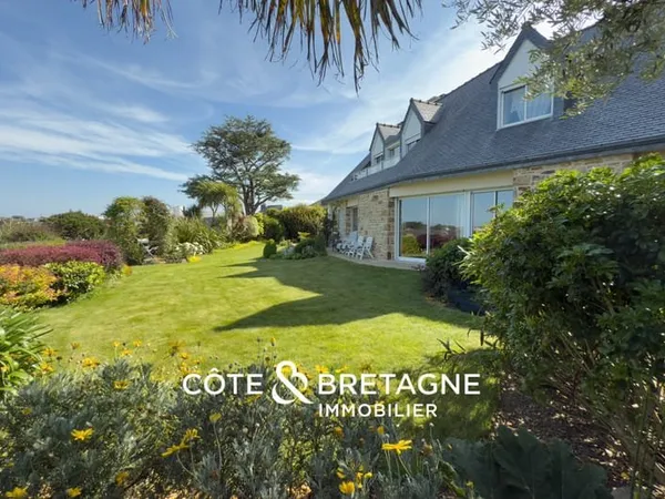 MAISON VUE MER A PERROS-GUIREC, 5 CHAMBRES, JARDIN, GARAGE |