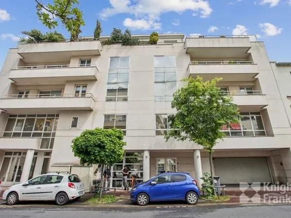 Bureaux 174 m²