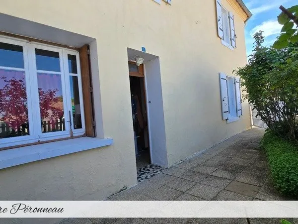 MAISON 5 CH AVEC GARAGE ATELIER - IDÉAL ARTISAN OU PROJET MIXTE - SECTEUR FERRIERES