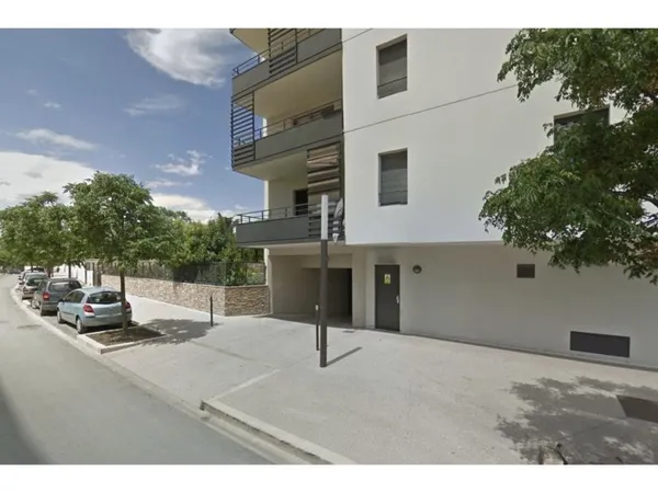 Garage 20 m2 Montpellier Sud quartier Sabines