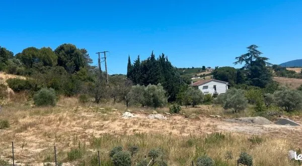 Terrain constructible