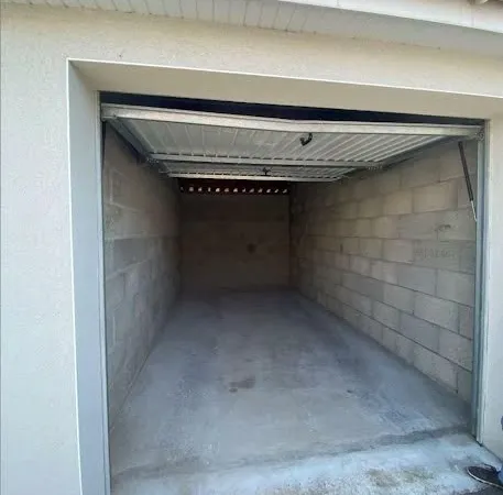 Parking 15 m²