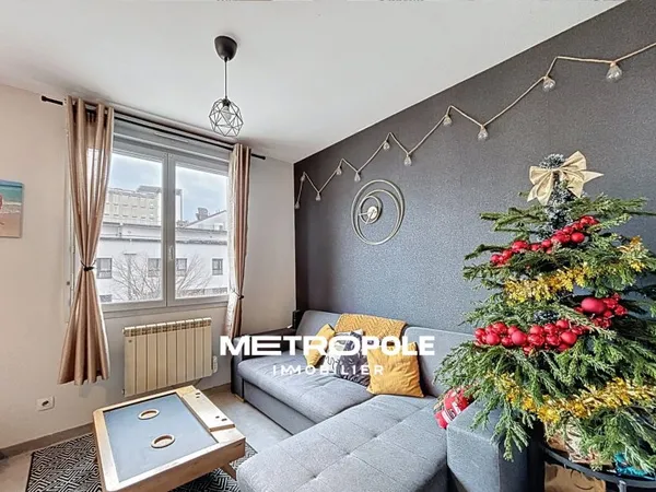 Appartement T2 avec place de stationnement et Terrasse - Vil