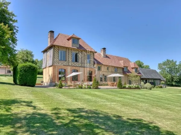 Maison de luxe 8 pièces