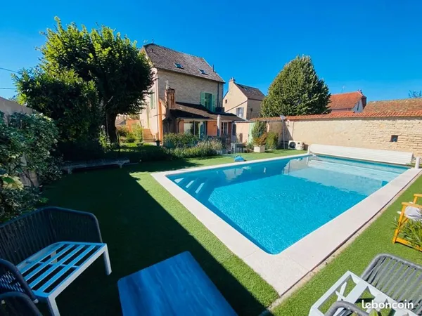 Maison 7 pièces 140 m²